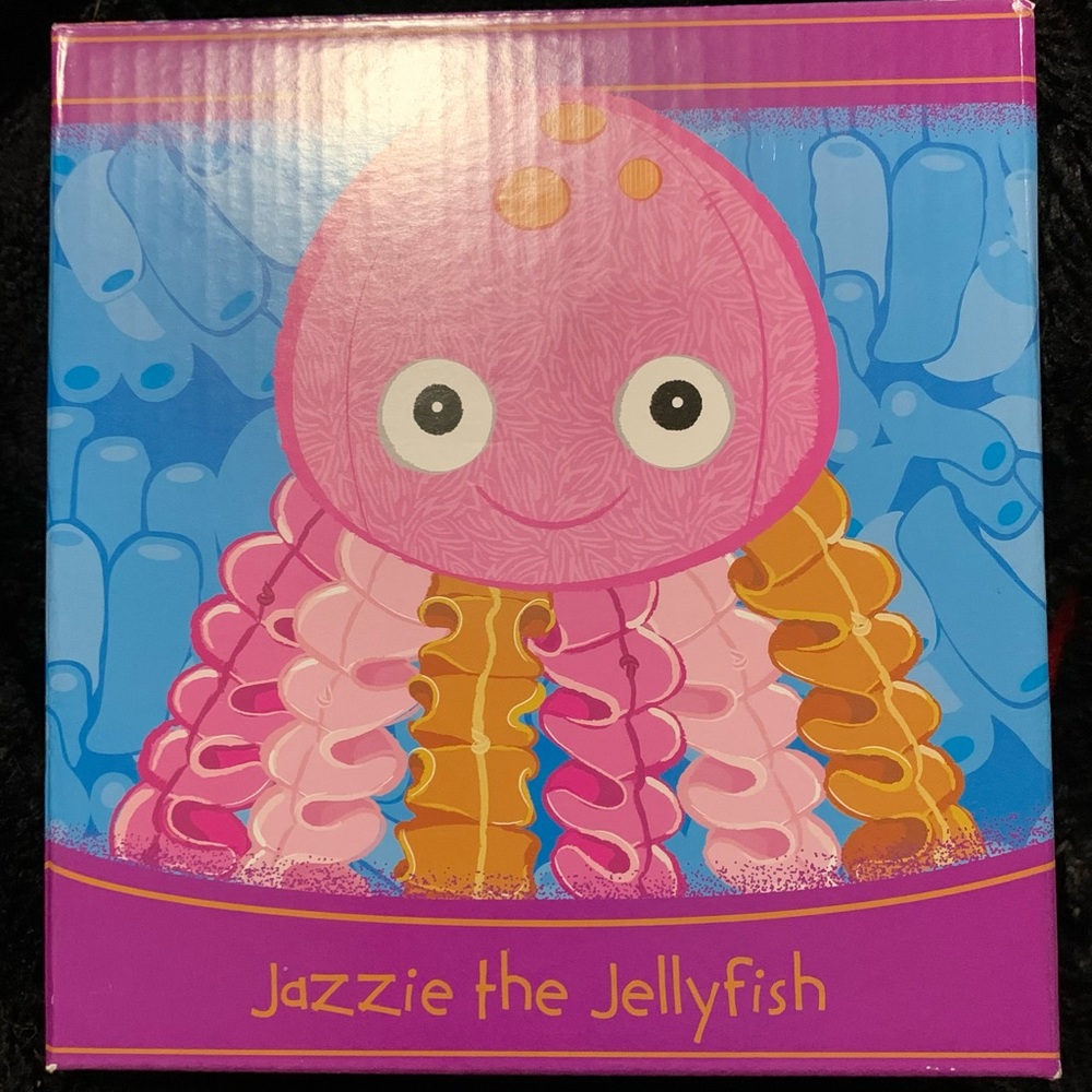 COPY - Sentcy’s Jazzie the Jelly Fish.